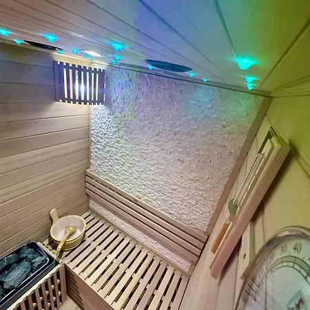 Apartment Capsule Nuage Jacuzzi Sauna