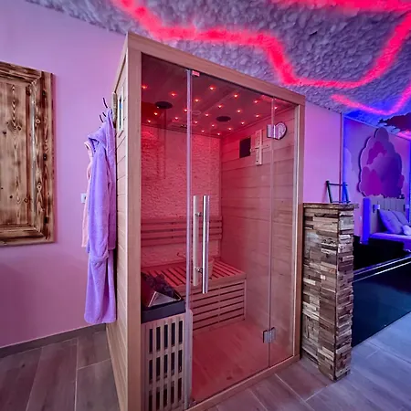 Capsule Nuage Jacuzzi Sauna