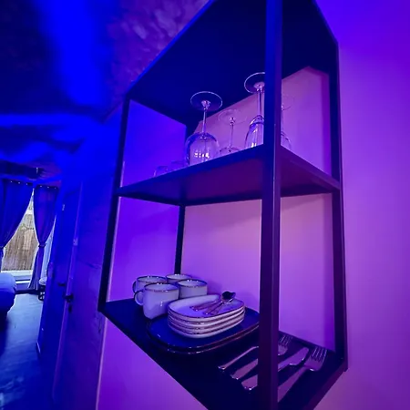 Capsule Nuage Jacuzzi Sauna Apartamento *